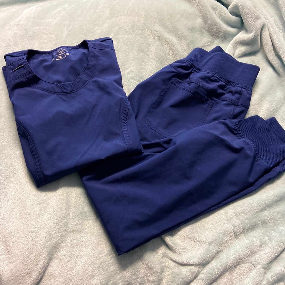 Navy Scrubs Jogger Set